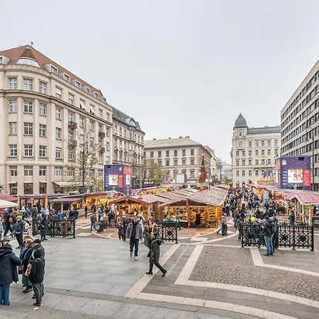 M&m - Bazilika * بودابست