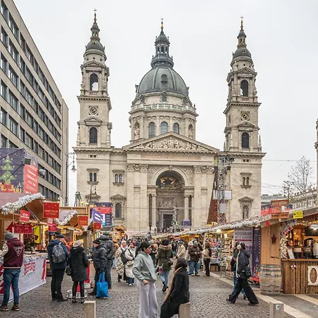 M&m - Bazilika Appartement